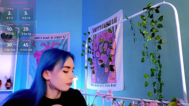 Kiara Dream online show from November 28, 8:55 pm