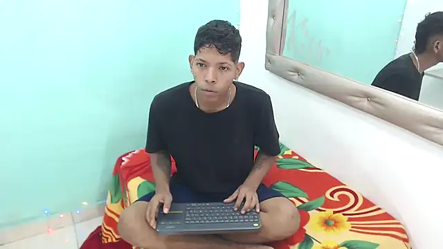 Snapshot of kloe_matias chatting on October 2, 9:22 pm kloe matias online show from October 2, 9:22 pm
