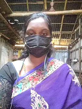 Snapshot of Tamildivya18 chatting on October 15, 6:02 am Tamildivya18 online show from October 15, 6:02 am