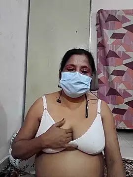 mature mimi online show from February 2, 5:33 pm