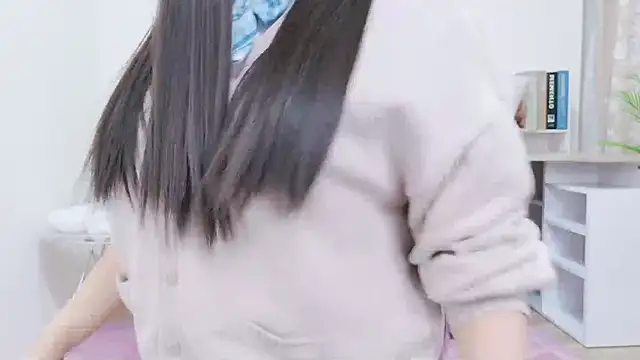 Reina Fcup online show from September 20, 1:45 pm