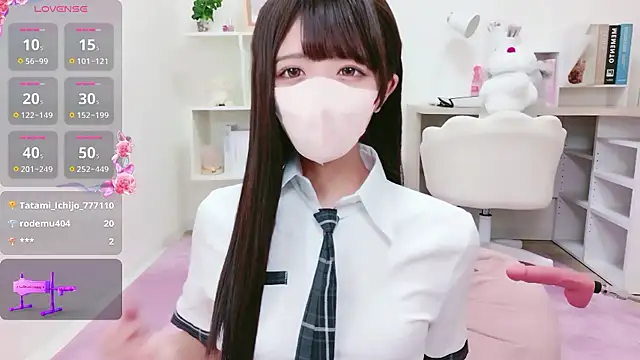 Reina Fcup online show from May 28, 12:02 pm