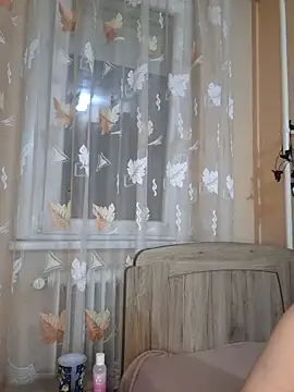 BlacReign online show from April 15, 7:21 pm