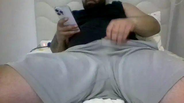 Snapshot of hardick582 chatting on November 2, 9:50 pm hardick582 online show from November 2, 9:50 pm