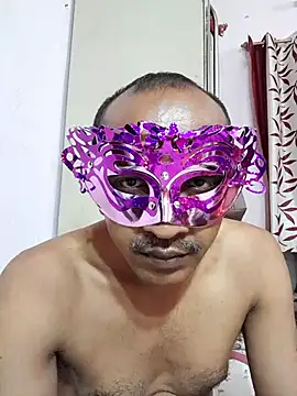 Snapshot of mature_friends chatting on May 10, 5:51 pm mature friends online show from May 10, 5:51 pm