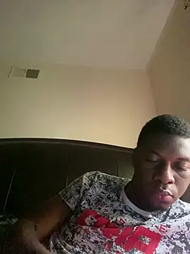 ThickDic28 online show from April 4, 4:15 pm