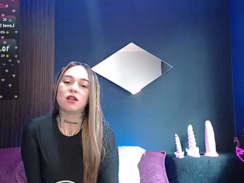 Izchell online show from April 19, 3:00 pm