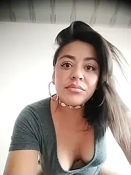 Snapshot of MiaWelkin chatting on September 24, 3:48 pm MiaWelkin online show from September 24, 3:48 pm