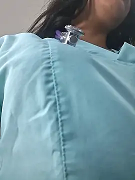 CAROLINE  07 online show from March 16, 2:32 pm