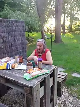 Feelineducentre online show from September 19, 3:56 pm