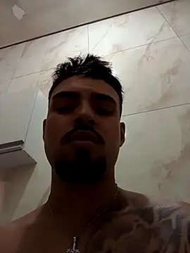 Snapshot of nnyzinho17 chatting on December 22, 4:48 pm nnyzinho17 online show from December 22, 4:48 pm