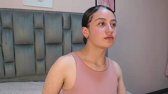 Snapshot of Zaaida_ chatting on May 9, 9:31 pm Zaaida online show from May 9, 9:31 pm