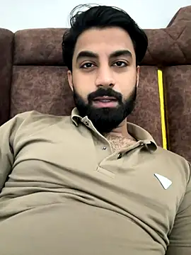 hottestboy03 online show from November 29, 6:05 am