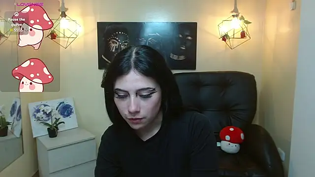 Snapshot of agarycus_ chatting on October 3, 12:46 pm agarycus online show from October 3, 12:46 pm