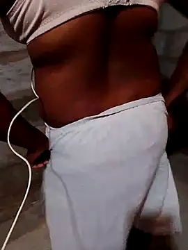Snapshot of sexysexylaky chatting on July 2, 6:08 am sexysexylaky online show from July 2, 6:08 am