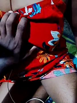 Snapshot of sexysexylaky chatting on July 3, 3:51 pm sexysexylaky online show from July 3, 3:51 pm