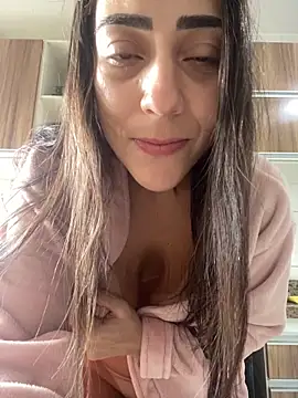 lucioliveira online show from February 5, 2:54 pm