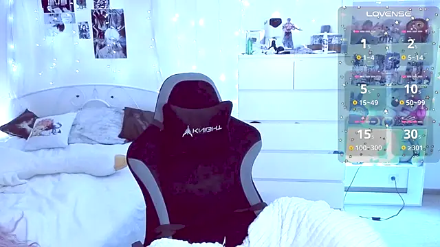 Crystal somnia online show from August 1, 3:06 am