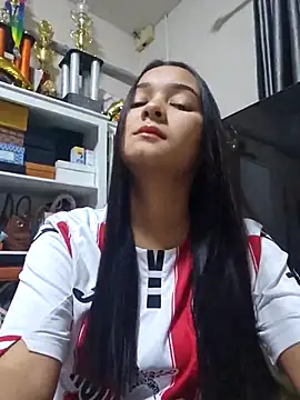 Natural Asian Girl online show from November 18, 11:25 am