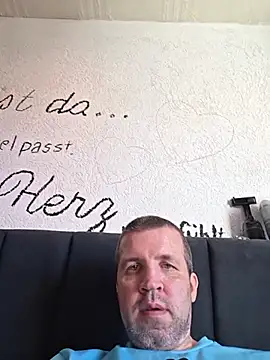 Snapshot of Spritser1980 chatting on July 16, 6:52 am Spritser1980 online show from July 16, 6:52 am
