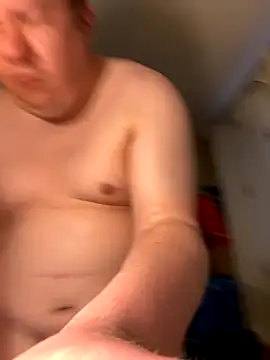 Snapshot of Tornado2007 chatting on October 3, 4:15 pm Tornado2007 online show from October 3, 4:15 pm