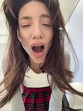 BallerinaCappuccino  online show from February 12, 10:32 am