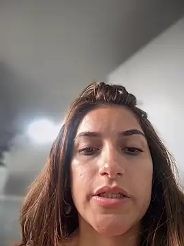 Snapshot of Jessysammy chatting on May 27, 6:27 pm Jessysammy online show from May 27, 6:27 pm