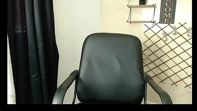 Snapshot of Perla_stonex chatting on September 25, 10:02 pm Perla stonex online show from September 25, 10:02 pm