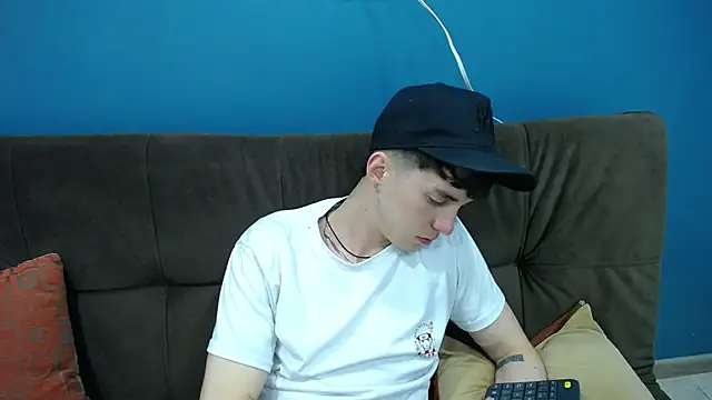 Jheampiiero online show from November 13, 3:33 pm