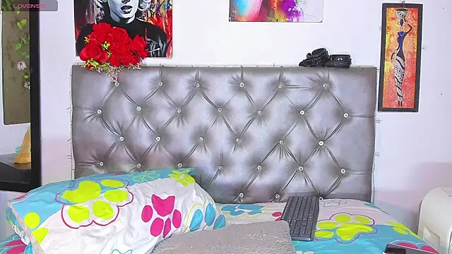 IviMillerxh online show from March 3, 12:44 pm