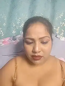 Snapshot of hornypriya696 chatting on September 25, 6:33 pm hornypriya696 online show from September 25, 6:33 pm