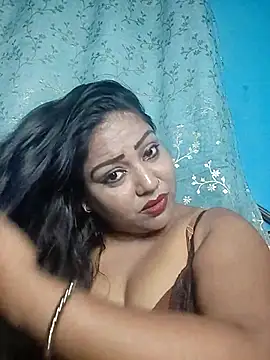 Snapshot of hornypriya696 chatting on October 4, 6:17 pm hornypriya696 online show from October 4, 6:17 pm