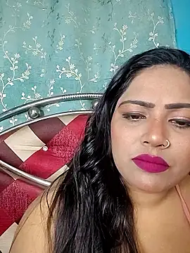 hornypriya696 online show from January 12, 6:13 pm