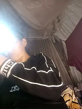 MaiHoa69 online show from December 19, 5:25 am