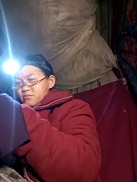 MaiHoa69 online show from February 13, 8:05 pm