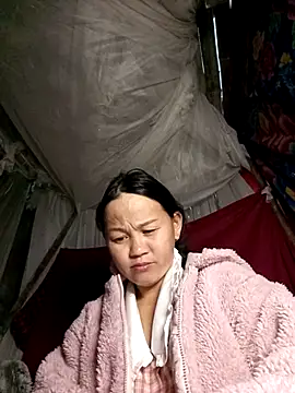 MaiHoa69 online show from February 18, 1:12 am