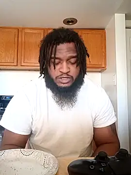 Snapshot of Longthickdick33 chatting on May 3, 11:49 am Longthickdick33 online show from May 3, 11:49 am