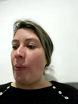 Snapshot of Abby-LS chatting on September 28, 10:37 pm Abby-LS online show from September 28, 10:37 pm