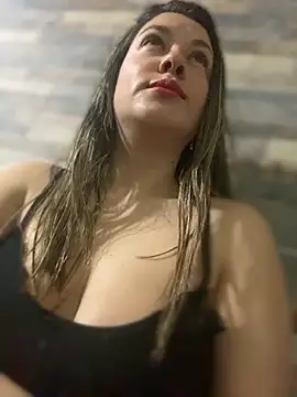 Snapshot of Abby-LS chatting on November 15, 11:18 am Abby-LS online show from November 15, 11:18 am