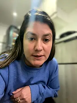 Snapshot of Abby-LS chatting on November 21, 10:08 pm Abby-LS online show from November 21, 10:08 pm