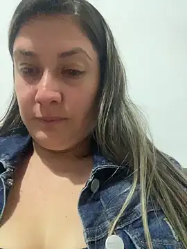 Snapshot of Abby-LS chatting on December 14, 11:20 pm Abby-LS online show from December 14, 11:20 pm