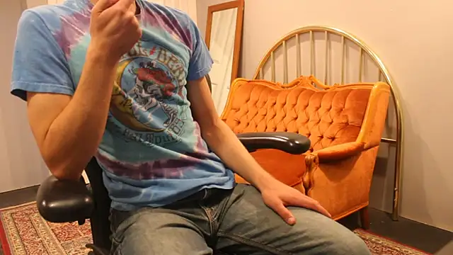 jjjjjfive online show from May 27, 4:31 am