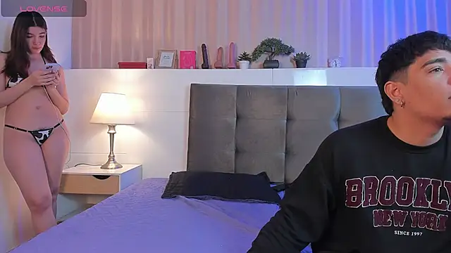 CuteButHarder online show from February 18, 12:12 pm