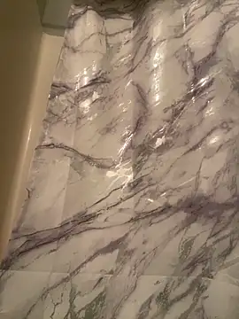 huhgtr online show from December 17, 4:51 am