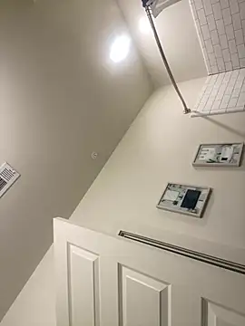 huhgtr online show from March 29, 10:59 am