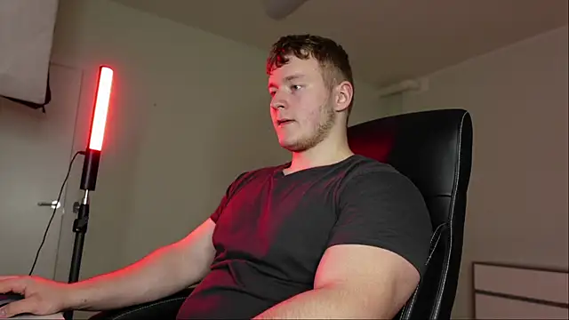 Richard Dullas online show from October 30, 3:46 pm