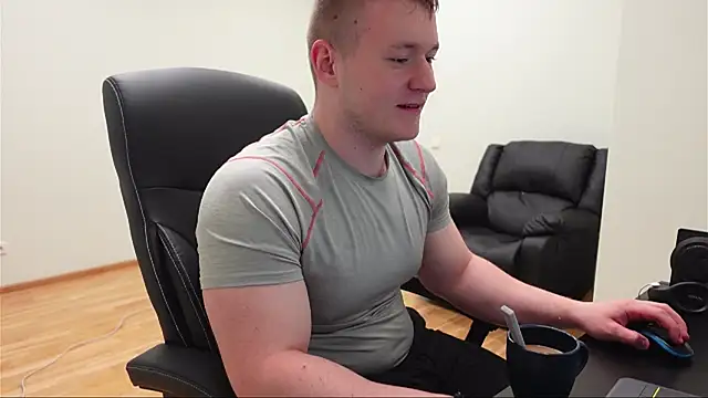 Snapshot of Richard_Dullas chatting on June 21, 8:44 pm Richard Dullas online show from June 21, 8:44 pm