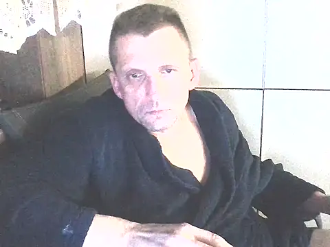 Snapshot of bajka760 chatting on November 28, 5:54 am bajka760 online show from November 28, 5:54 am