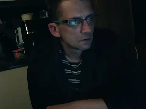 Snapshot of bajka760 chatting on March 4, 12:16 am bajka760 online show from March 4, 12:16 am