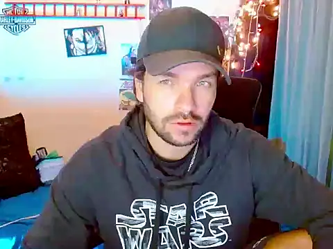 cortelioni massimo  online show from December 16, 12:26 am